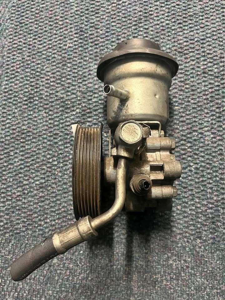 1TR-2TR POWER STEERING PUMP VVTI HIACE HILUX