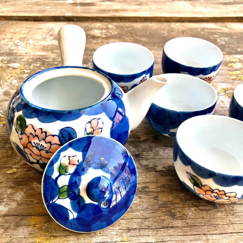 Vintage Handpainted Ceramic Japanese Tea Pot & 5 Cups Set