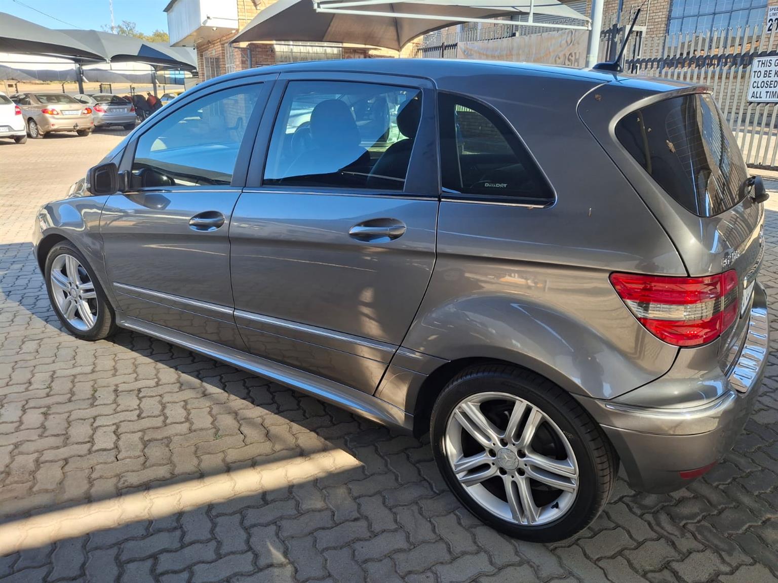 Used 2010 Mercedes-Benz B-Class B200CDI - Private Seller Used 2010 Mercedes-Benz B-Class B200CDI - Private Seller