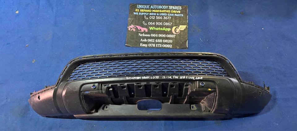 Land Rover Discovery Sport Front Spoiler - Private Seller Land Rover Discovery Sport Front Spoiler - Private Seller
