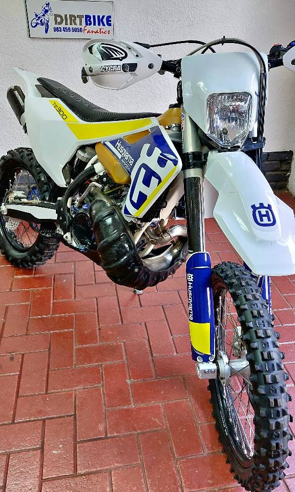 Husqvarna TE300 - Private Seller Husqvarna TE300 - Private Seller