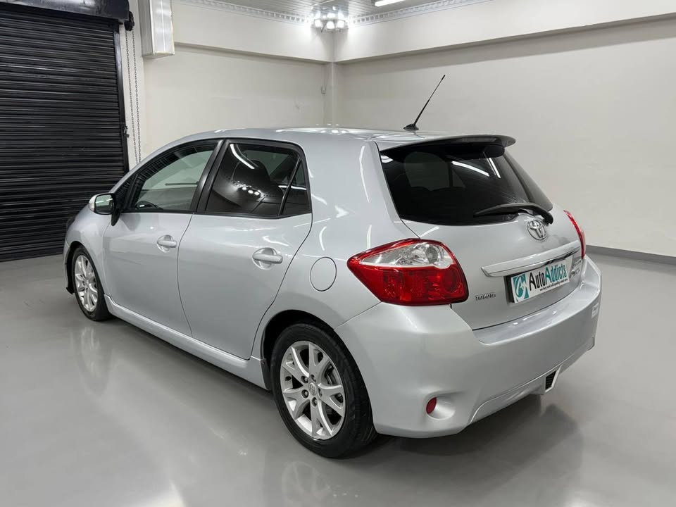 Toyota Auris 1.6 TRD 2013