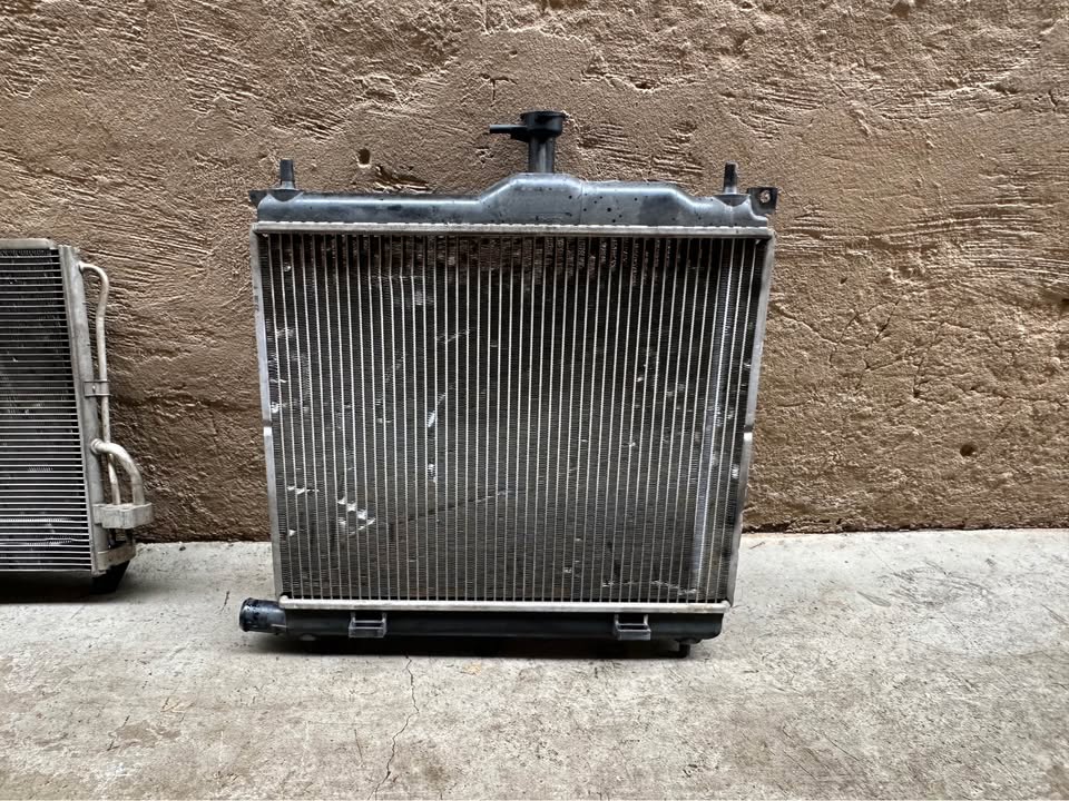 Hyundai Getz radiator and aircon condenser - Private Seller Hyundai Getz radiator and aircon condenser - Private Seller