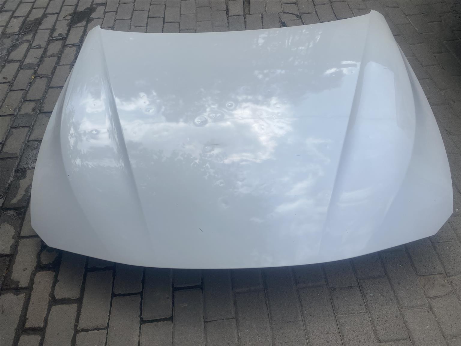 2016 BMW 4 SERIES F32 BONNET FOR SALE. IN EXCELLENT CONDITION 2016 BMW 4 SERIES F32 BONNET FOR SALE. IN EXCELLENT CONDITION