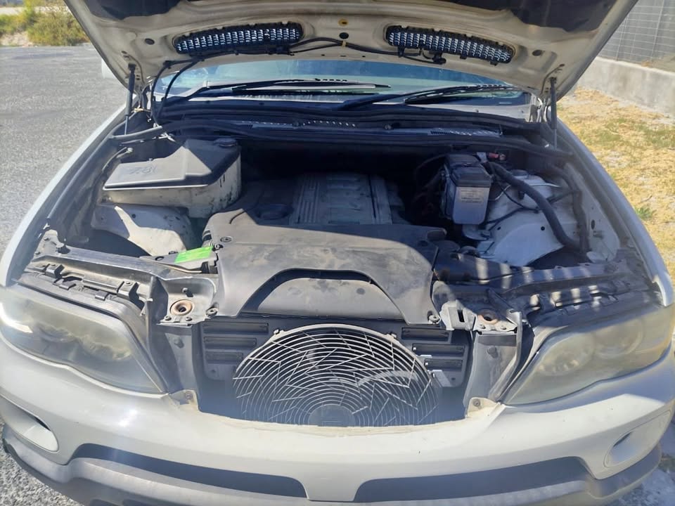 BMW X5 E53 3.0D (M57 ENGINE) 2007 MODEL NOW STRIPPING FOR SPARES FOR SALE - Private Seller BMW X5 E53 3.0D (M57 ENGINE) 2007 MODEL NOW STRIPPING FOR SPARES FOR SALE - Private Seller