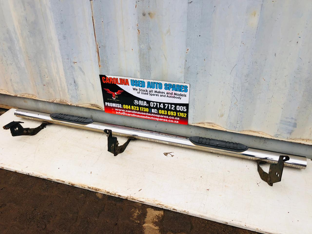 Ford Ranger T6/T7 oval chrome right side step (replacement) - Private Seller Ford Ranger T6/T7 oval chrome right side step (replacement) - Private Seller