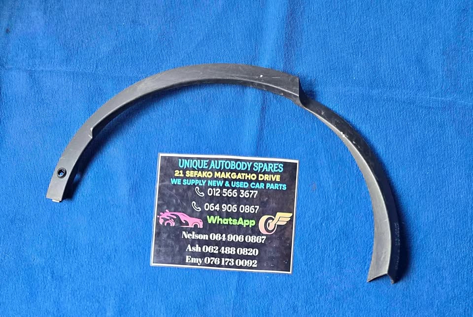 Jaguar E Pace Wheel Arch Rear Right - Private Seller Jaguar E Pace Wheel Arch Rear Right - Private Seller