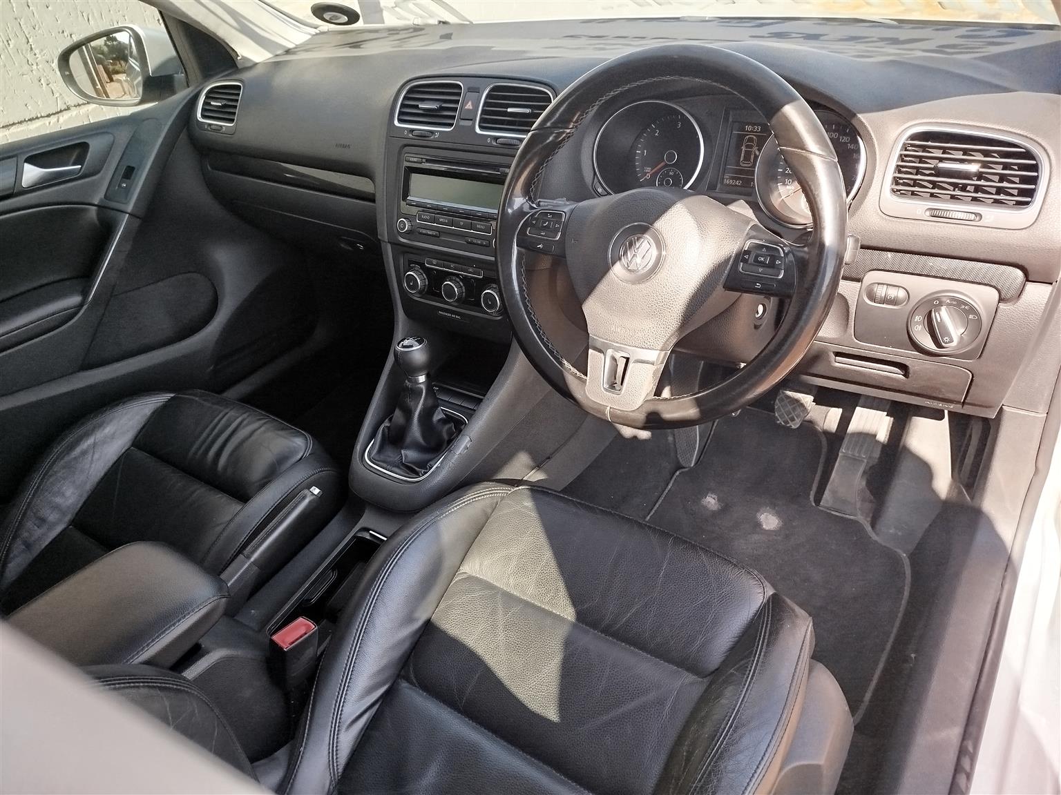 Used 2010 Volkswagen Golf 1.6TDI BlueMotion - Private Seller Used 2010 Volkswagen Golf 1.6TDI BlueMotion - Private Seller