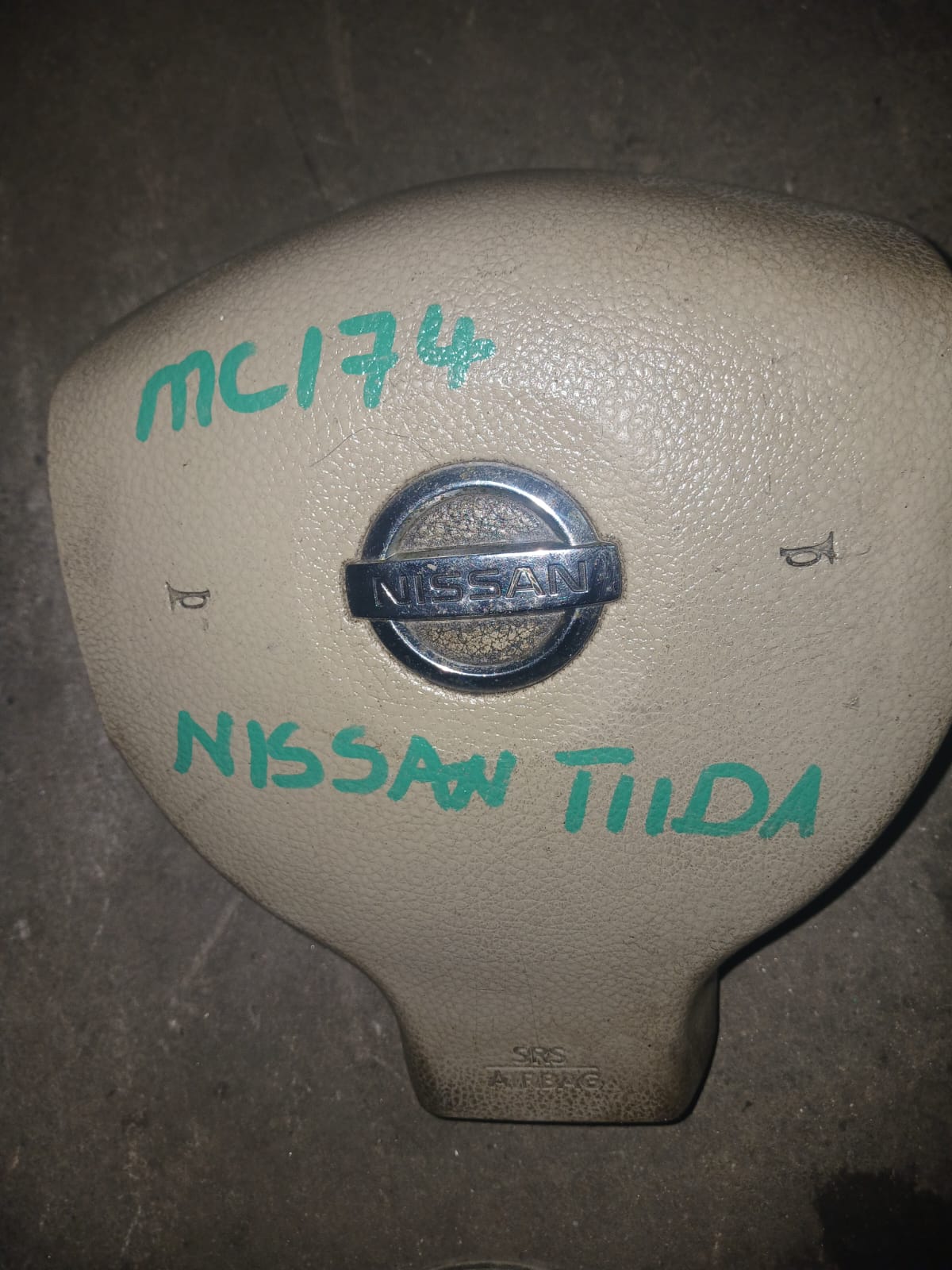 Nissan Tiida  used steering airbag for sale . - Private Seller