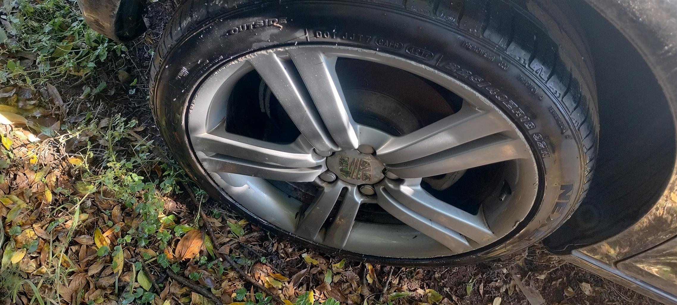 SEAT RIMS AND TYRES - Private Seller SEAT RIMS AND TYRES - Private Seller