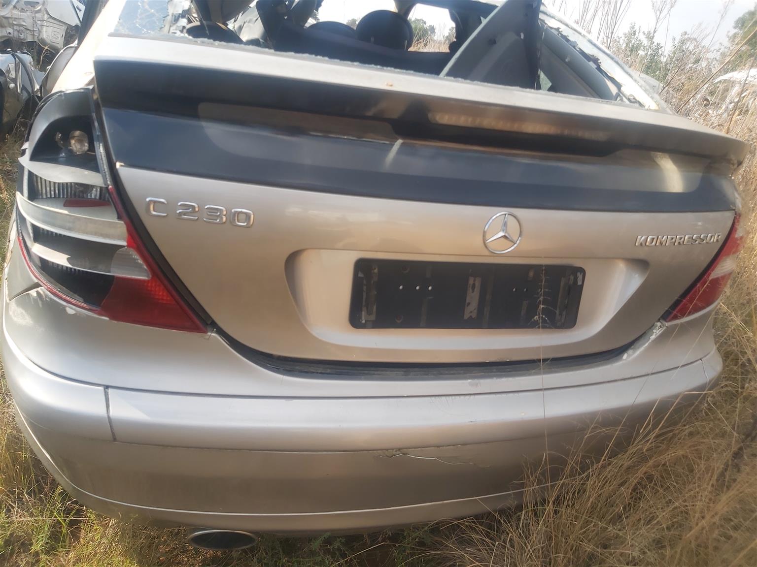 Mercedes 230 gearbox - Private Seller Mercedes 230 gearbox - Private Seller