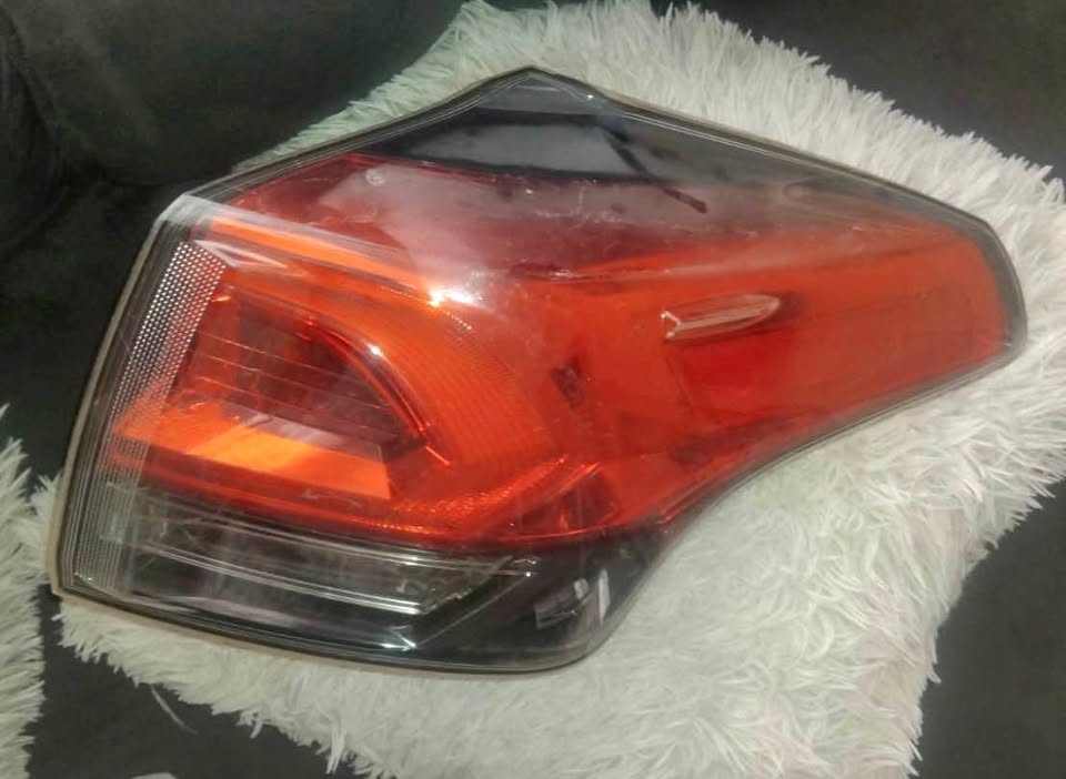 Toyota RAV4 taillight 2016/18 - Private Seller Toyota RAV4 taillight 2016/18 - Private Seller