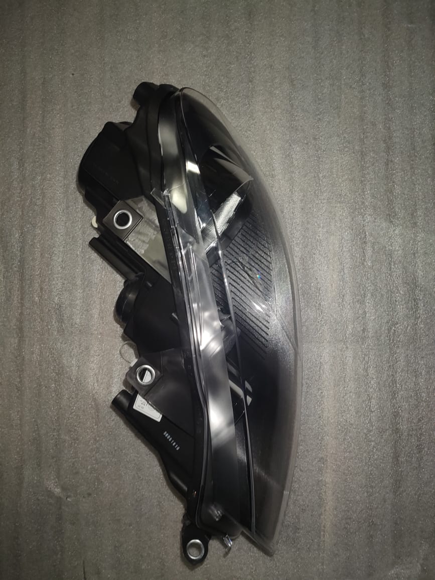 VW Golf 6 2008 – 2013 NEW headlights for sale - Private Seller VW Golf 6 2008 – 2013 NEW headlights for sale - Private Seller