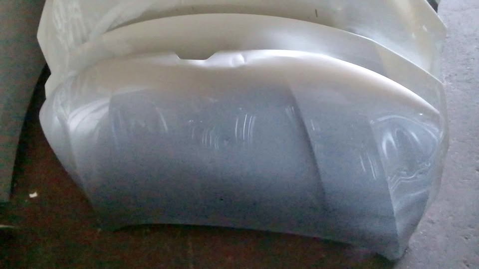 Renault kwid bonnet - Private Seller Renault kwid bonnet - Private Seller