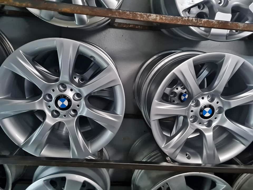 Bmw mags size 18 narrow and wide