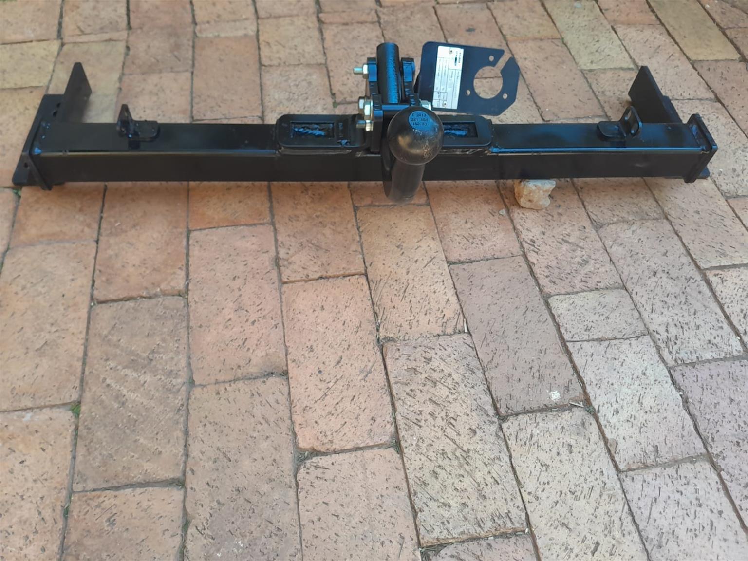 Hyundai ix35 Tow bar for sale