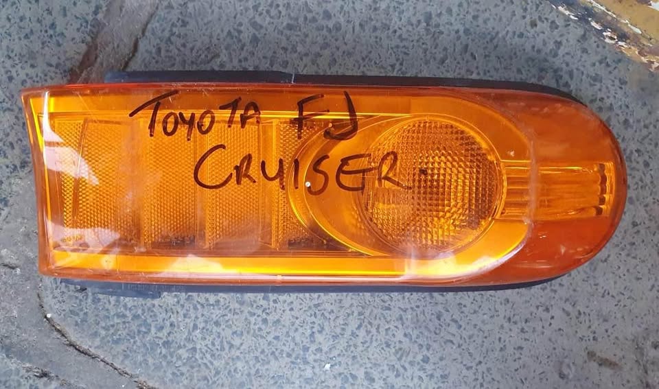 Toyota FJ cruiser taillight - Private Seller Toyota FJ cruiser taillight - Private Seller