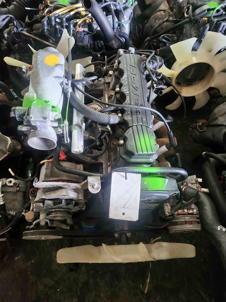 ISUZU C24SE ENGINE FOR SALE - Private Seller ISUZU C24SE ENGINE FOR SALE - Private Seller