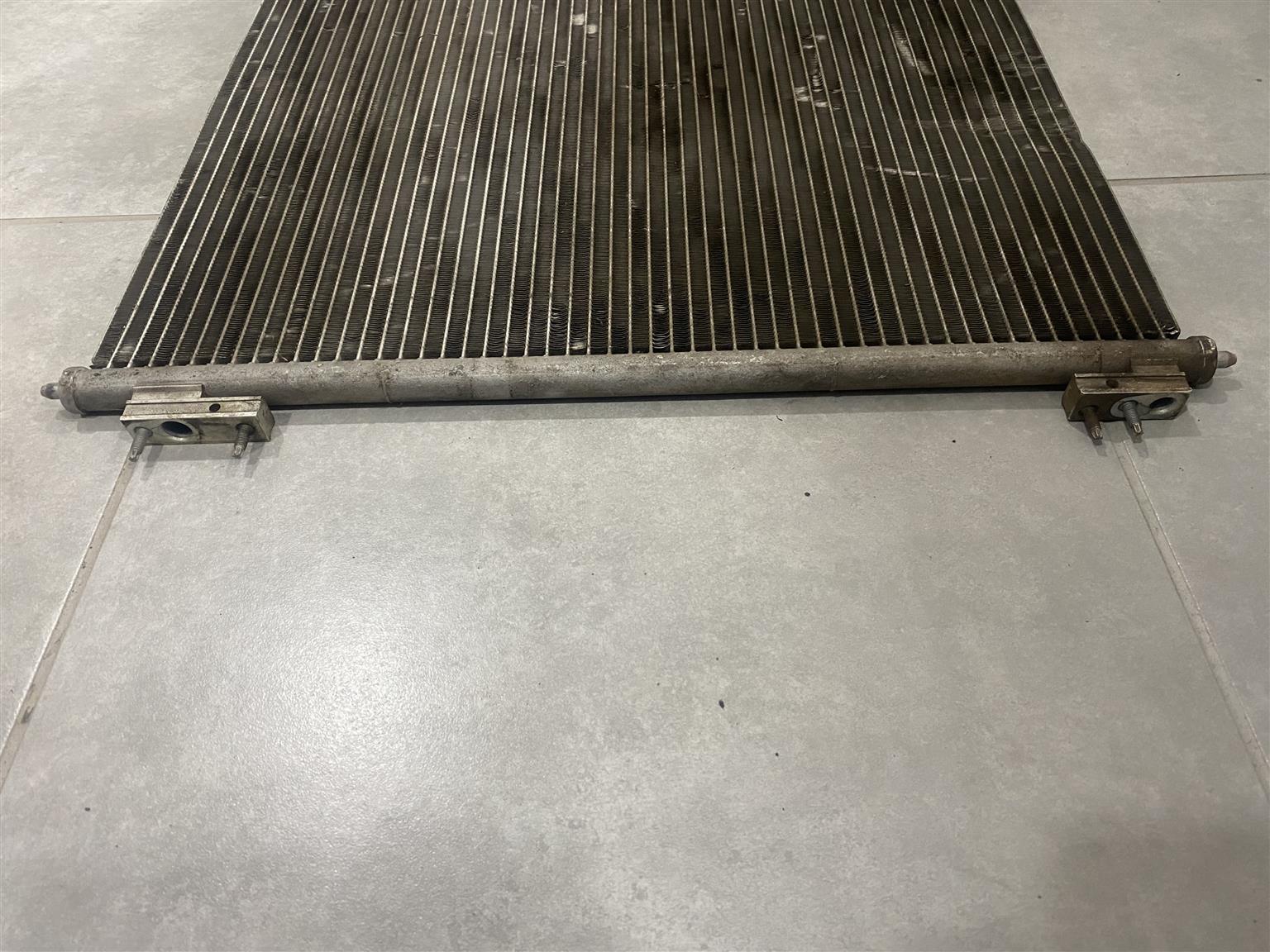 2014 RANGE ROVER SPORT L494 AIRCON CONDENSER FOR SALE. IN EXCELLENT CONDITION - Private Seller