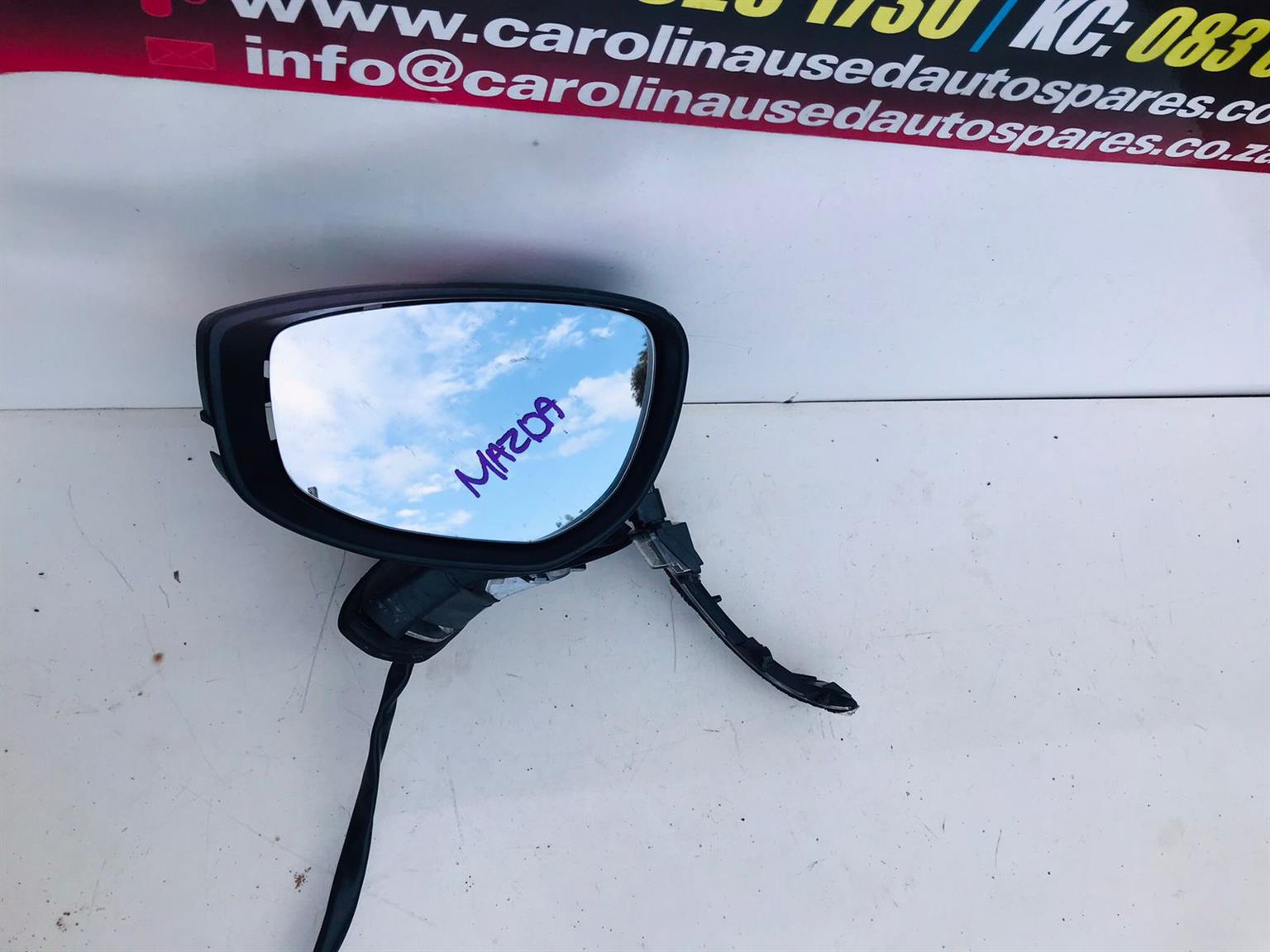 Mazda 3 left side mirror glass - Private Seller Mazda 3 left side mirror glass - Private Seller