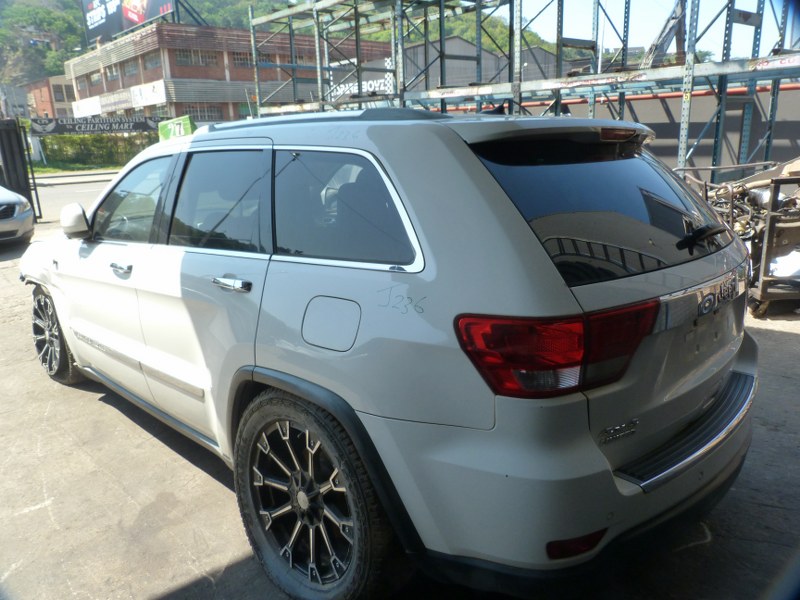 Jeep Grand Cherokee 4x4 LTD 3.6 AT - 2011 SPARESOBOYZ STRIPPING FOR SPARES - Private Seller