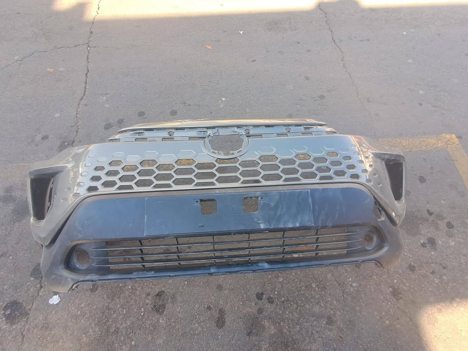 2022 - 2026 TOYOTA COROLLA CROSS FRONT BUMPER - Private Seller