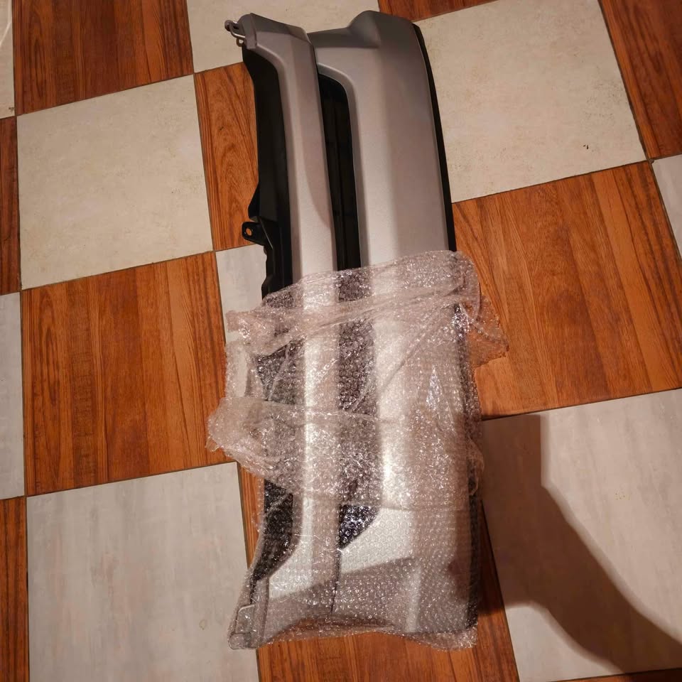 Toyota Quantum Grey Grill