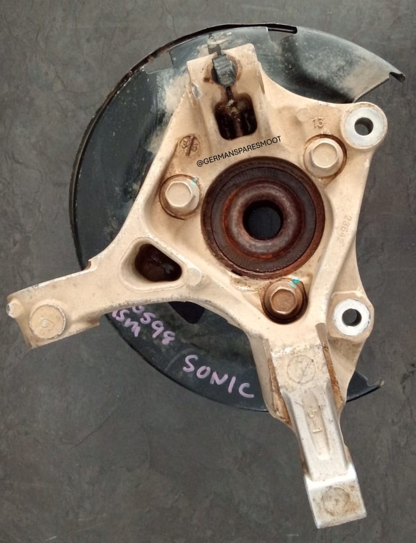 Chev Sonic 1.6 Used Hub - Private Seller