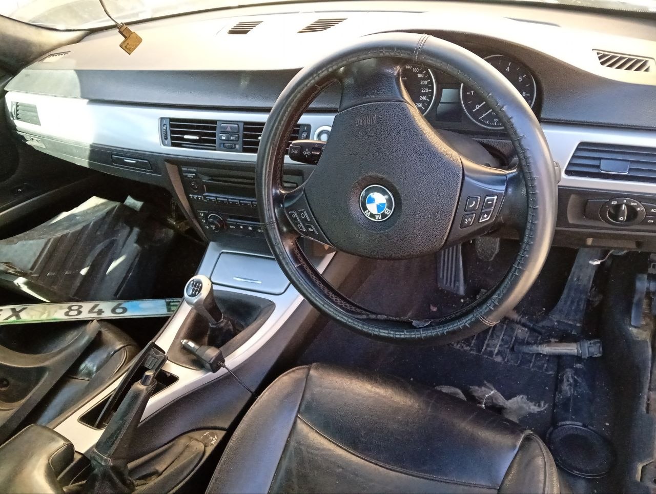 E90 black manual Black sunroof - Private Seller