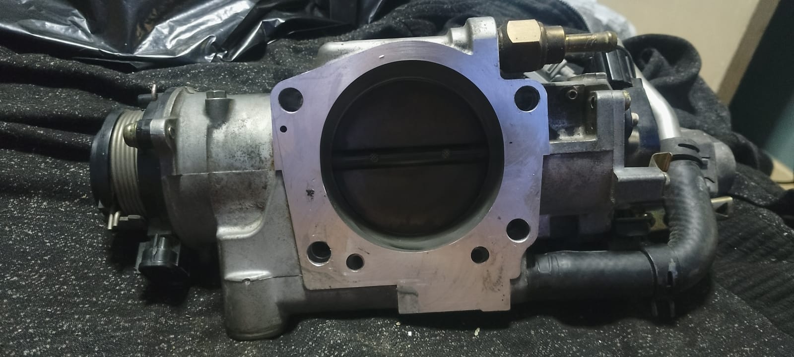 Toyota / Lexus 1UZ Throttle Body – Cable Throttle, Non-VVT - Private Seller