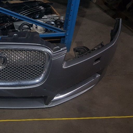 2013 Jaguar XF Front Bumper For Sale - Private Seller 2013 Jaguar XF Front Bumper For Sale - Private Seller