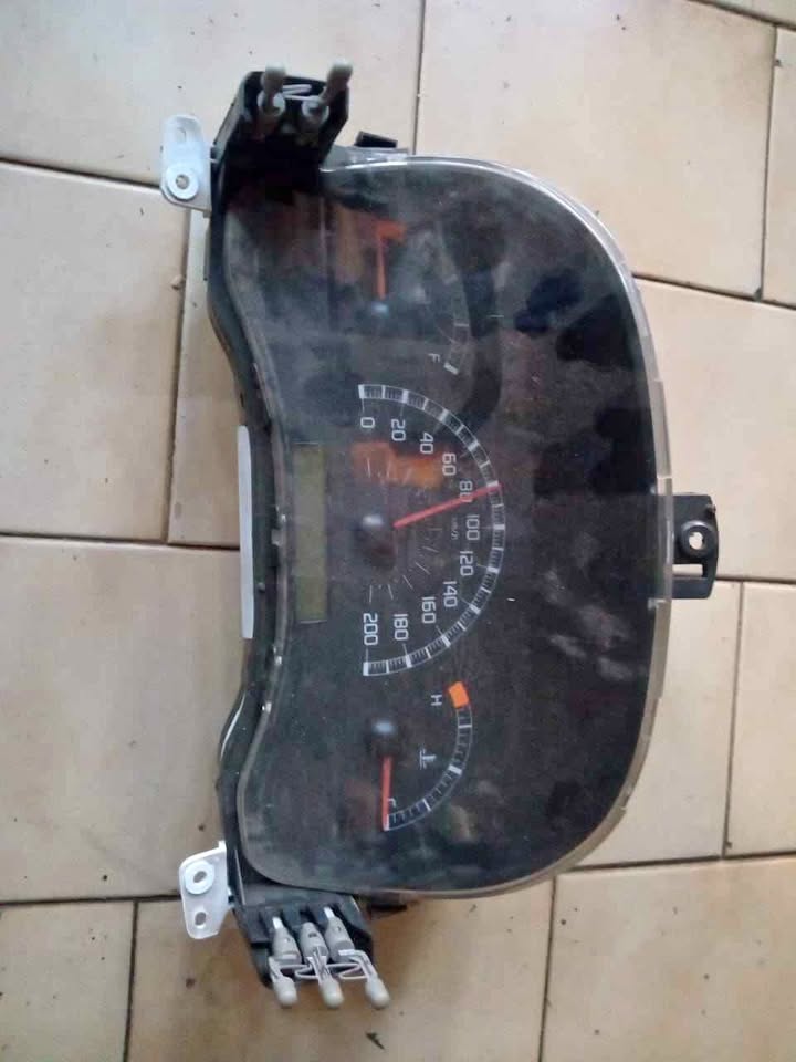 Fiat Panda 1.2 4×4 cluster