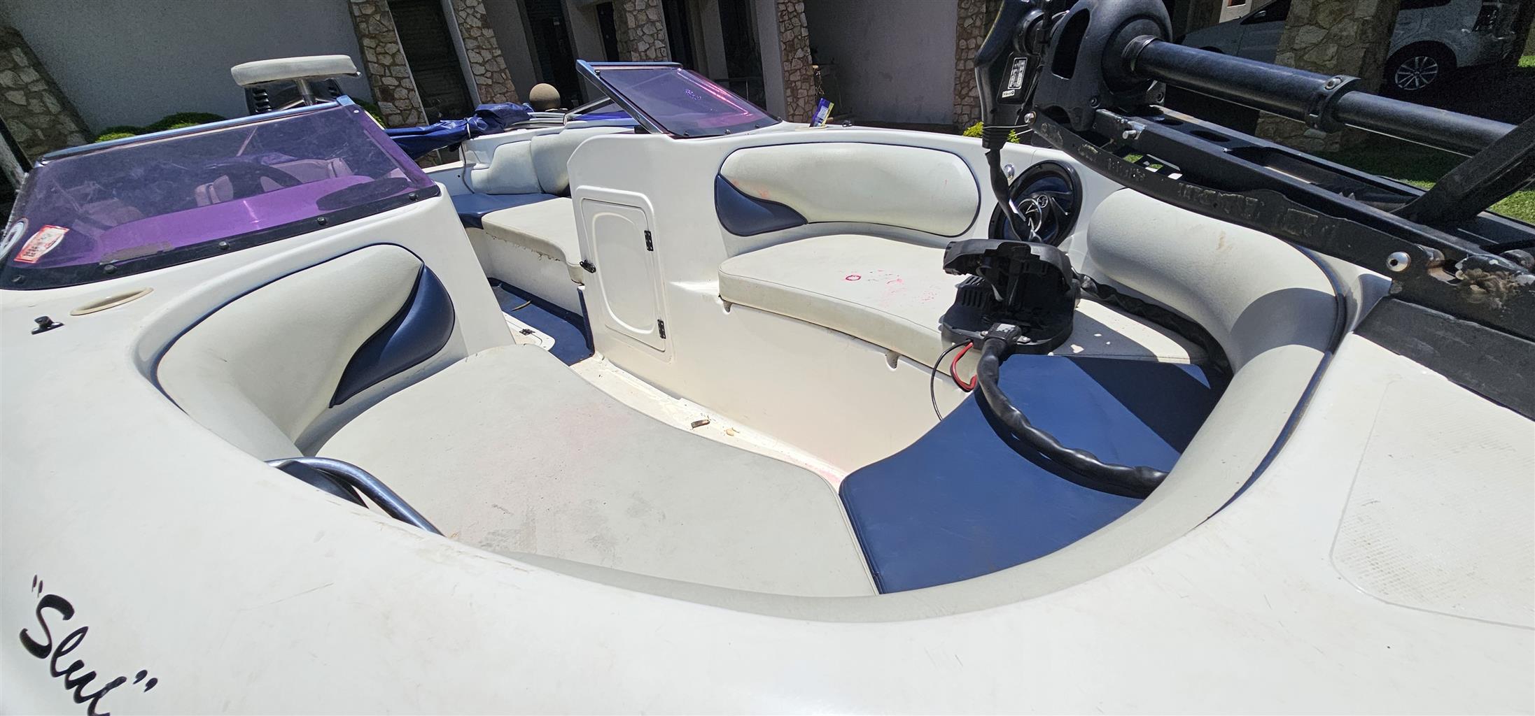 17ft Esprit Boat with 200hp also rigged for Bass Fishing