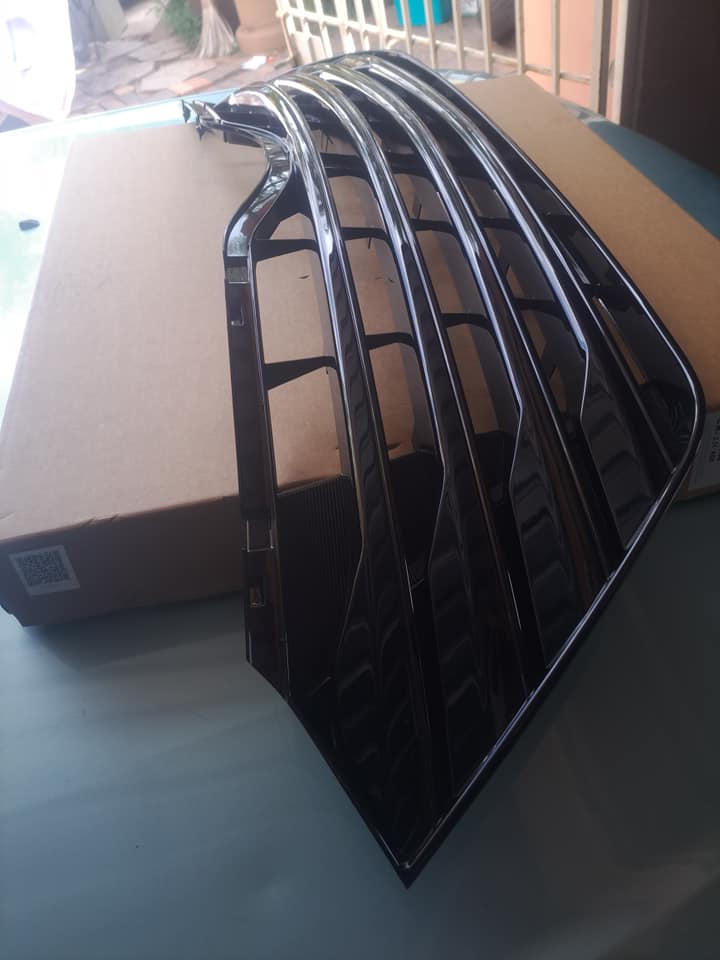 Toyota Avanza grille - Private Seller