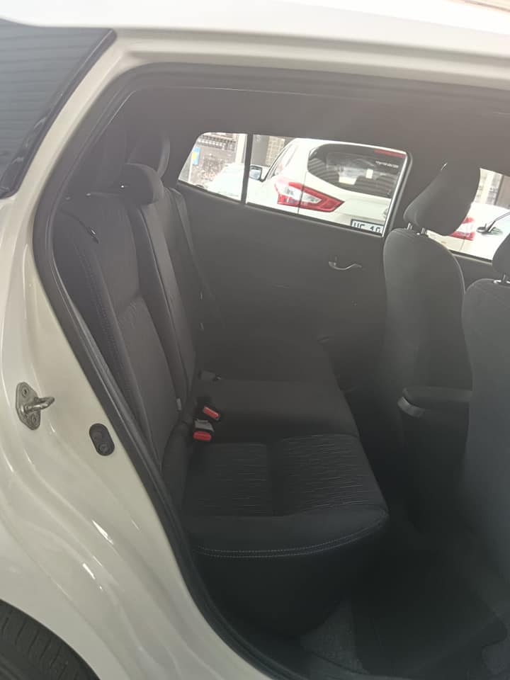 2022 VW POLO9 1.0 TSI R-LINE