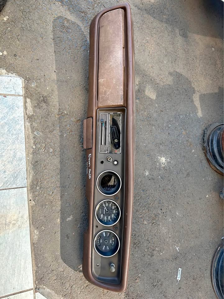Nissan 1400 Dashboard For Sale @Circle 7 Used Parts Call or WhatsApp - Private Seller