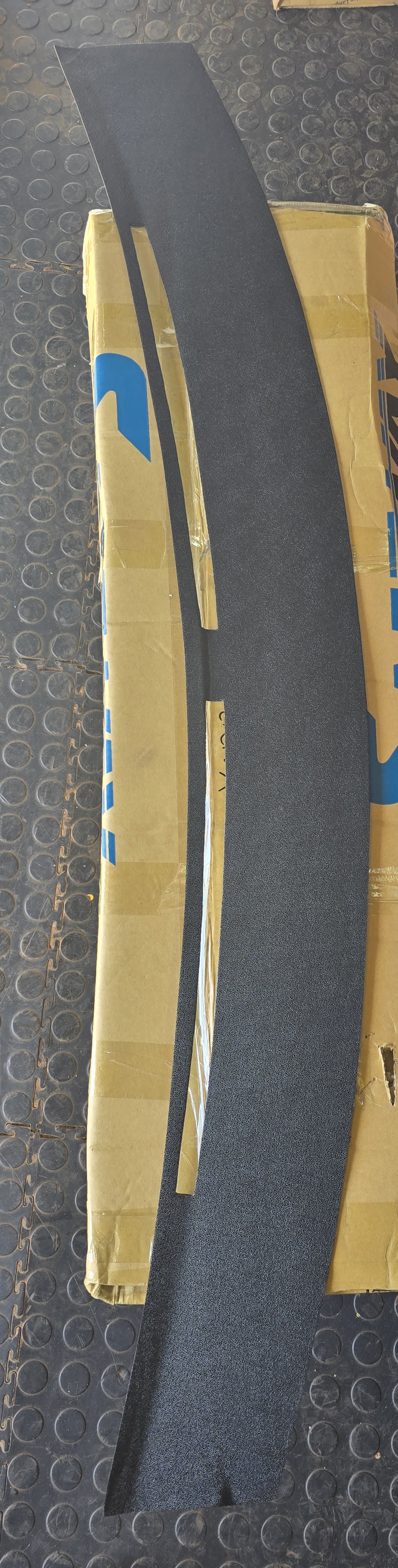 Polo 9n and vivo dashboard cover - Private Seller