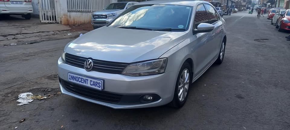 2013 VW JETTA 6 TSI 1.4 PETROL, MANUAL TRANSMISSION, SILVER COLOUR, 148000KM