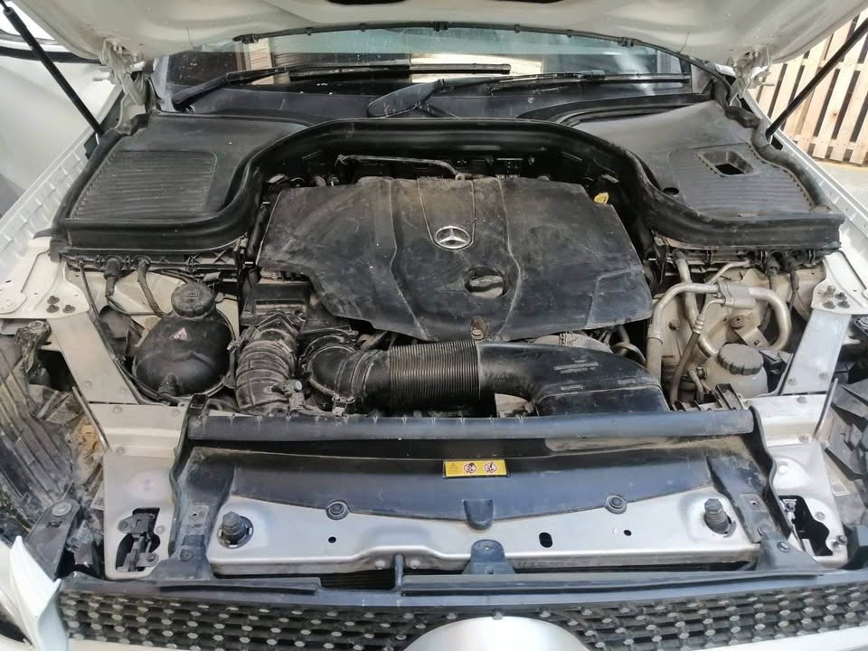Mercedes Benz GLC stripping for spares