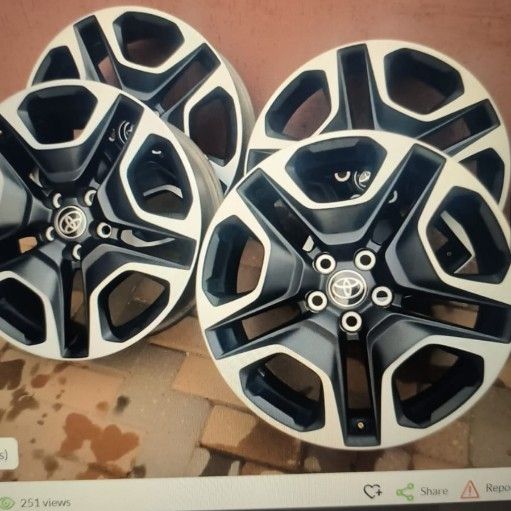 TOYOTA RAV4 19INCH MAGS - Private Seller TOYOTA RAV4 19INCH MAGS - Private Seller