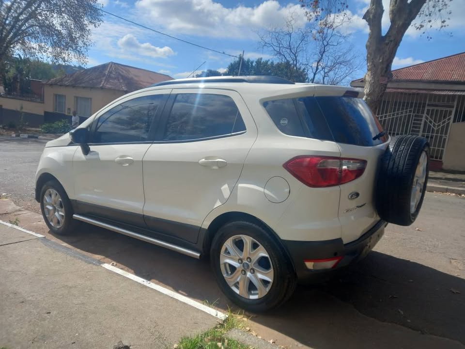 2015 FORD ECOSPORT 1.5 TDCI DIESEL, MANUAL, WHITE, LEATHER SEATS, 91000KMS