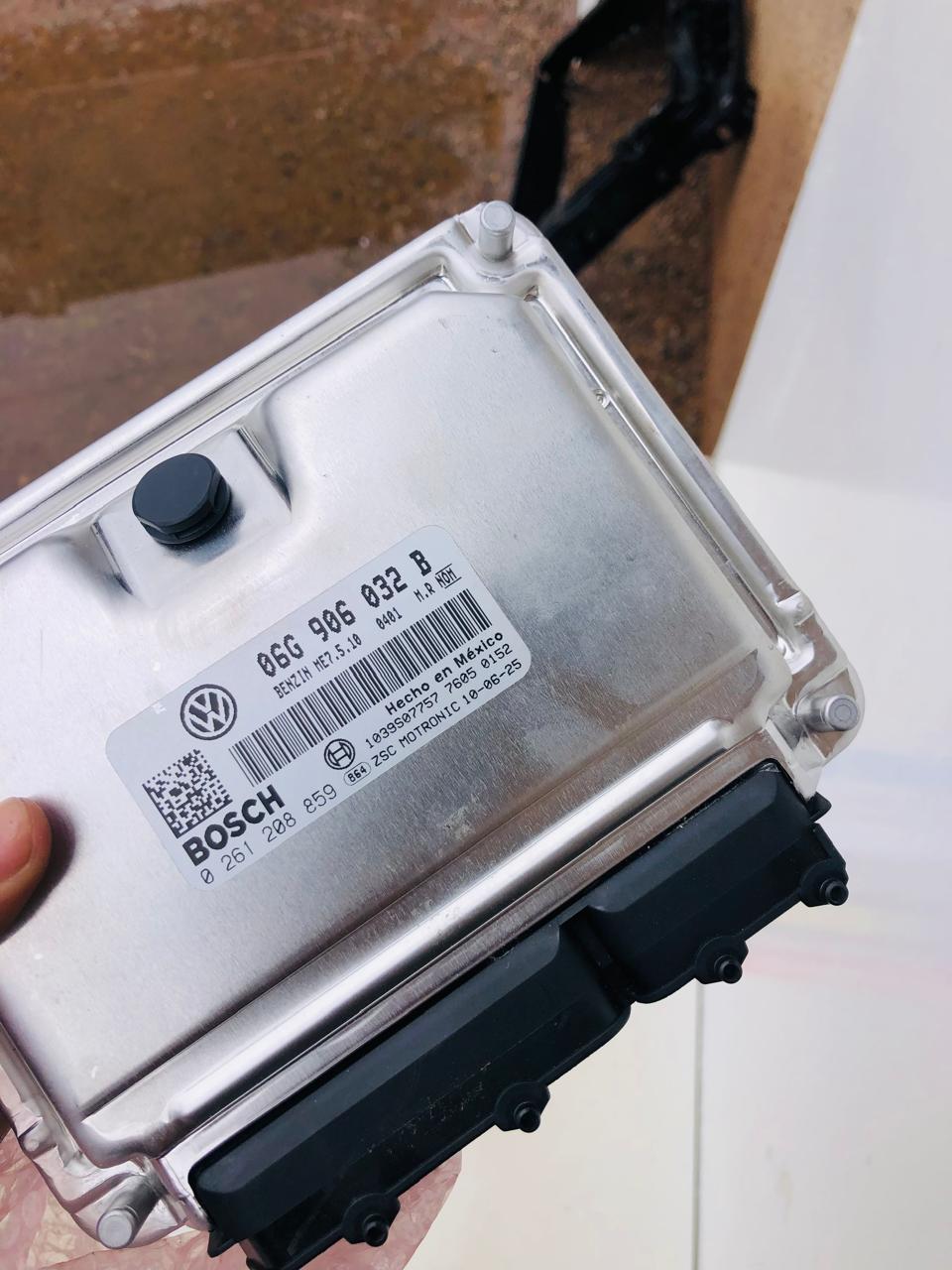 VW Jetta 5 and Golf 5 ECU control unit - Private Seller VW Jetta 5 and Golf 5 ECU control unit - Private Seller