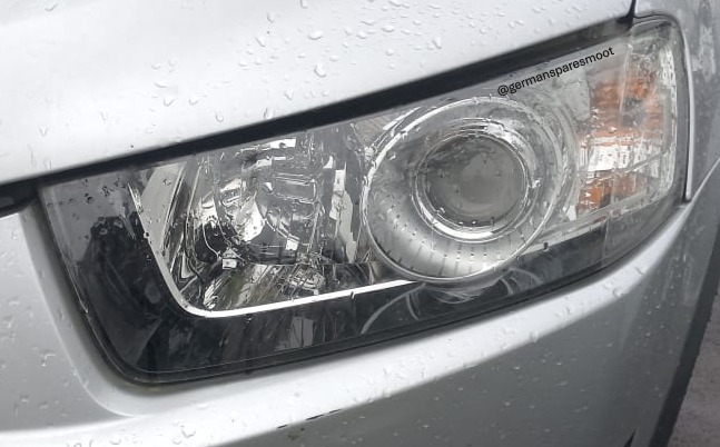 Chevrolet Captiva 2.2 2015 Used Headlights - Private Seller