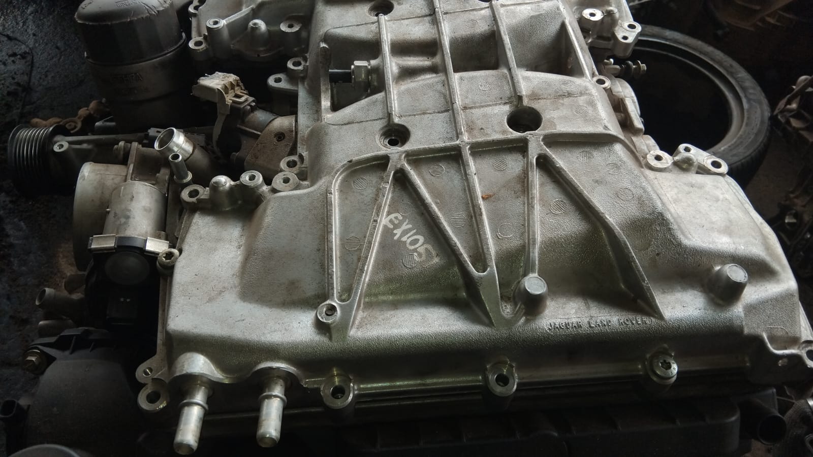 Range Rover Sport 5.0 v8 SC Supercharger for sale Range Rover Sport 5.0 v8 SC Supercharger for sale