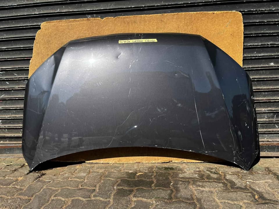 TOYOTA URBAN CRUISER BONNET 2020-2022 - Private Seller TOYOTA URBAN CRUISER BONNET 2020-2022 - Private Seller