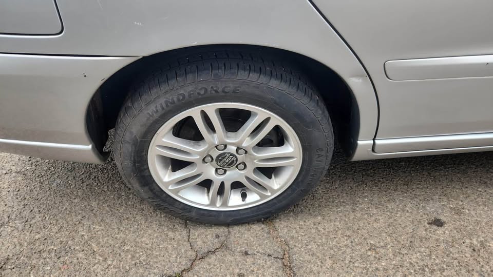 Volvo S60 2.0t stripping for parts - Private Seller