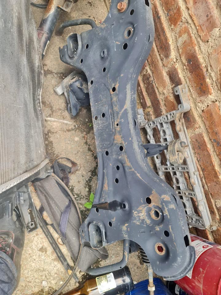 2018 KIA Picanto Sub Frame - Private Seller 2018 KIA Picanto Sub Frame - Private Seller