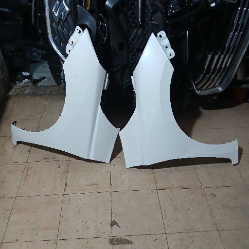 Suzuki swift fender - Private Seller Suzuki swift fender - Private Seller