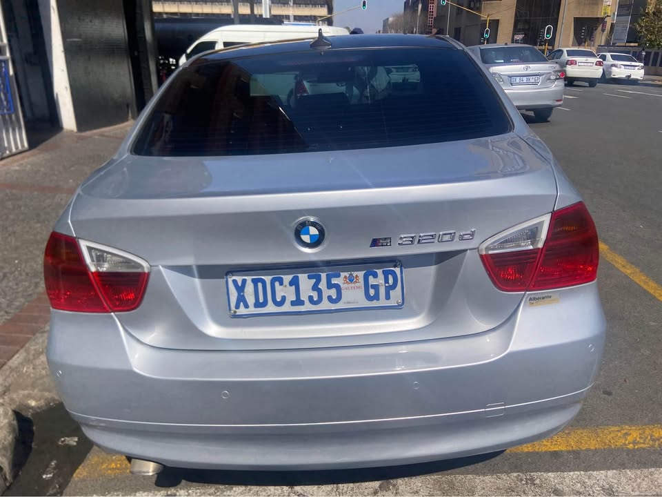 2010 BMW 320D