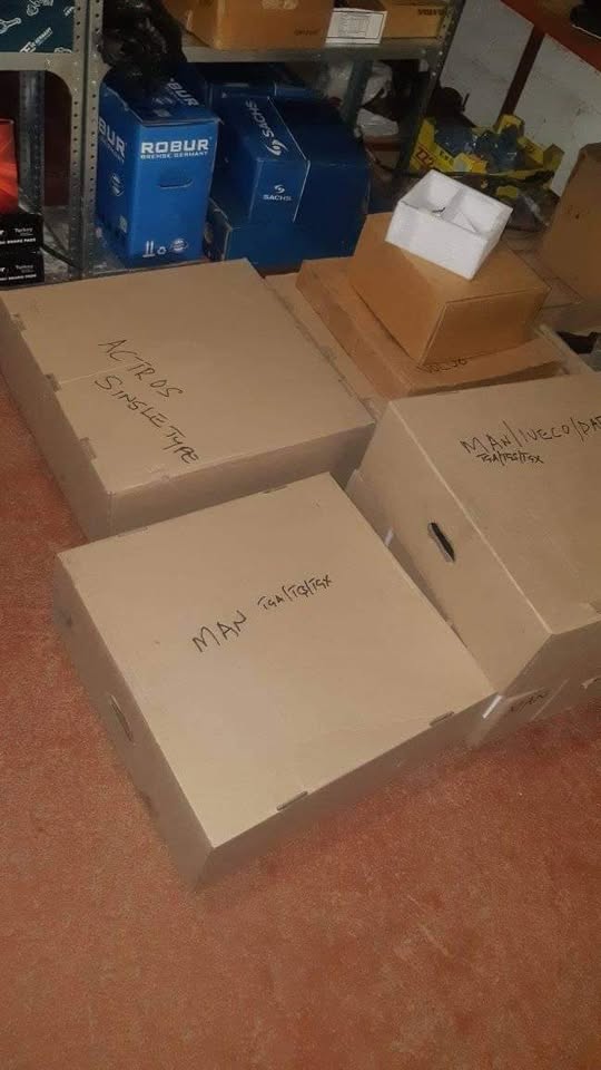 Man/volvo/renault truck gearboxes,propshafts/clutch kits available